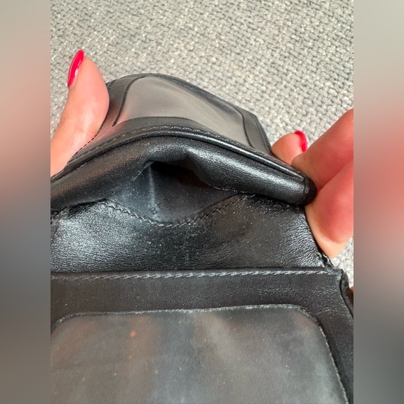 Burberry Nova Check Bifold Wallet Black Leather Authentic - Picture 16 of 16